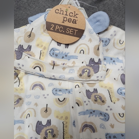 Chick Pea Blue and White Footies with Cute Animal Designs - Picture 2 of 4